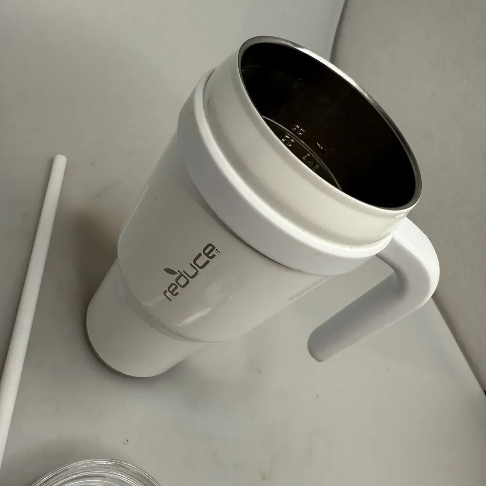 Reduce 40 oz Travel Mug Vacuum Insulated Stainless Steel White Handle Rubber Bas